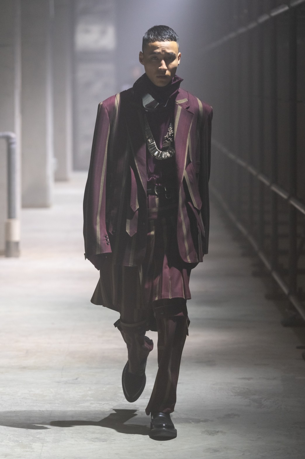 LOOK | FORSOMEONE(フォーサムワン)公式ONLINE STORE