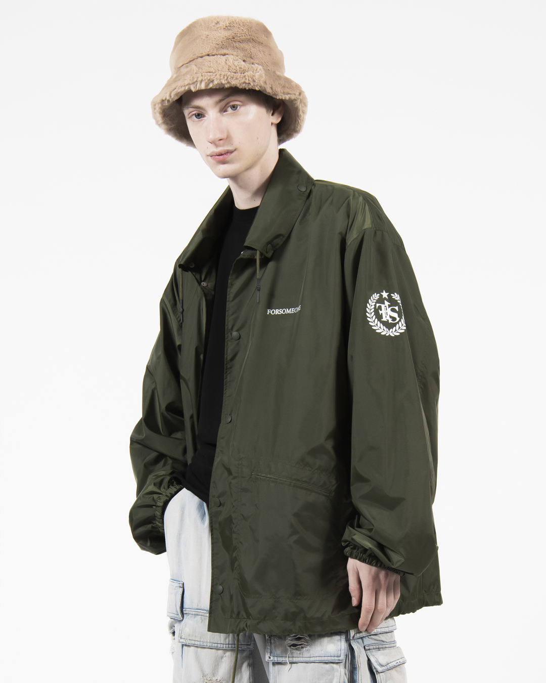 EAGLE WINDBREAKER 詳細画像 Olive 1