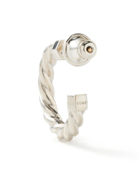 TWIST EARRINGS M SILVER 詳細画像