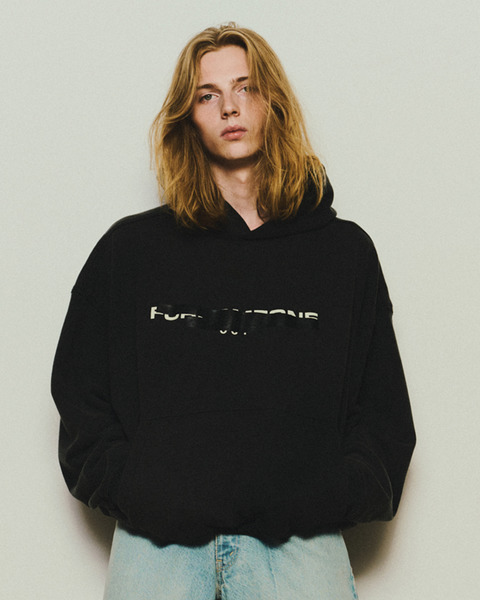 TAPE LOGO HOODIE 詳細画像