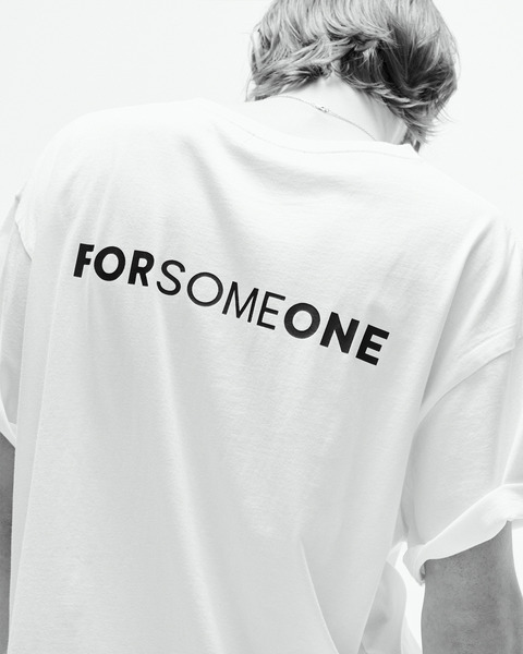 BOX LOGO TEE 詳細画像